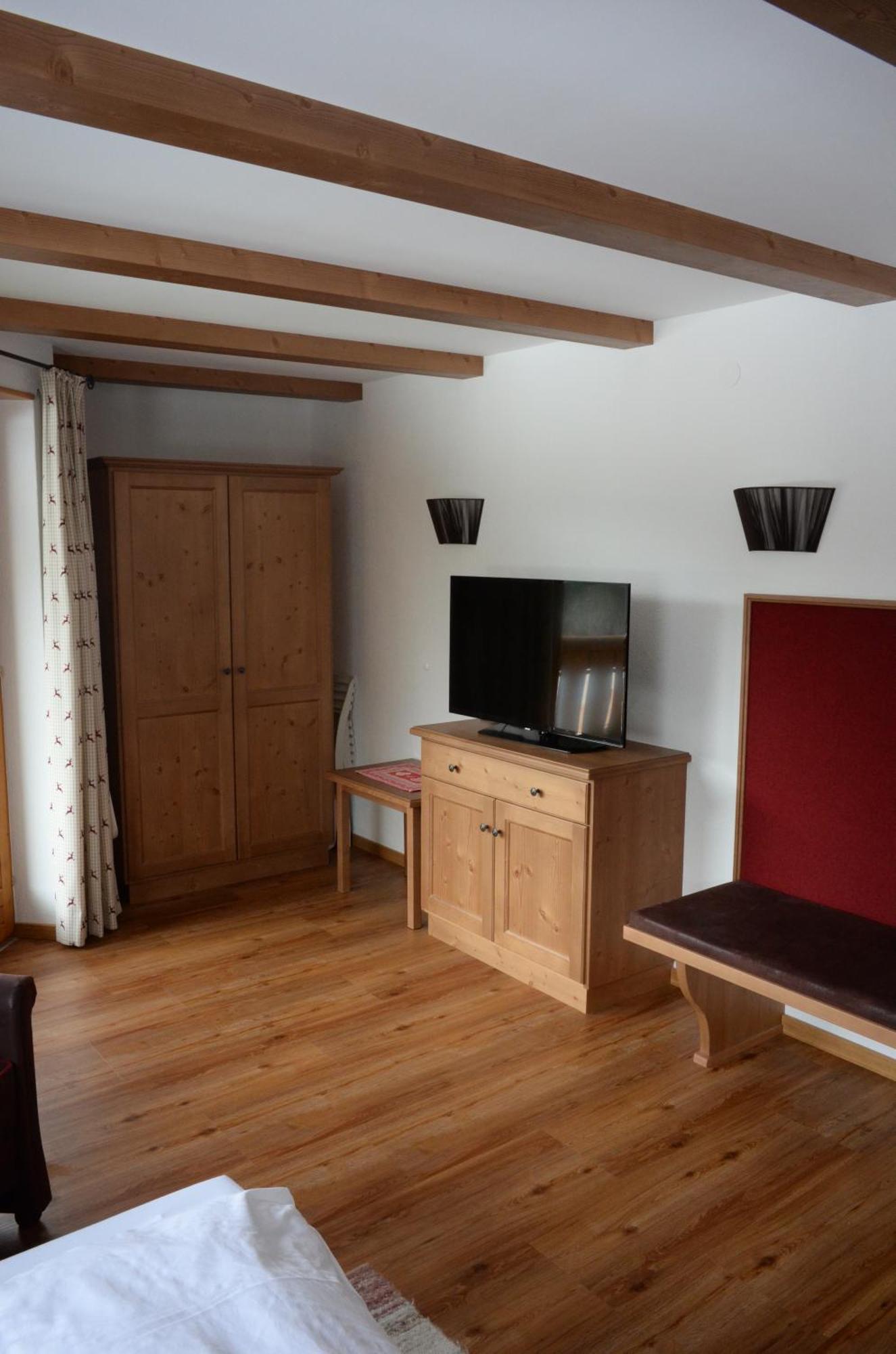 Appartements Tschol Martin Sankt Anton am Arlberg Room photo
